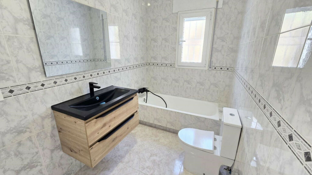 Detached Villa Ciudad Quesada Alicante - image 27