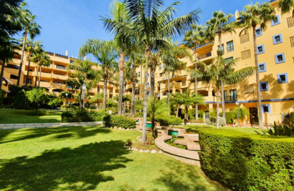 Middle Floor Apartment San Pedro de Alcántara Málaga - image 27