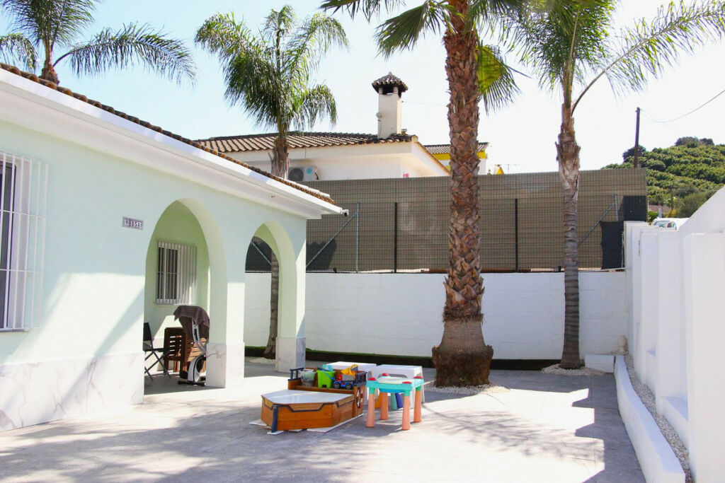 Detached Villa Coín Málaga - image 3