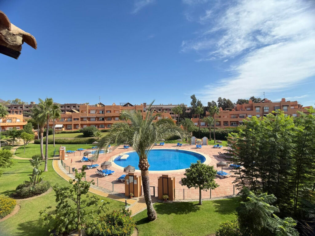 Penthouse Casares Málaga - image 27