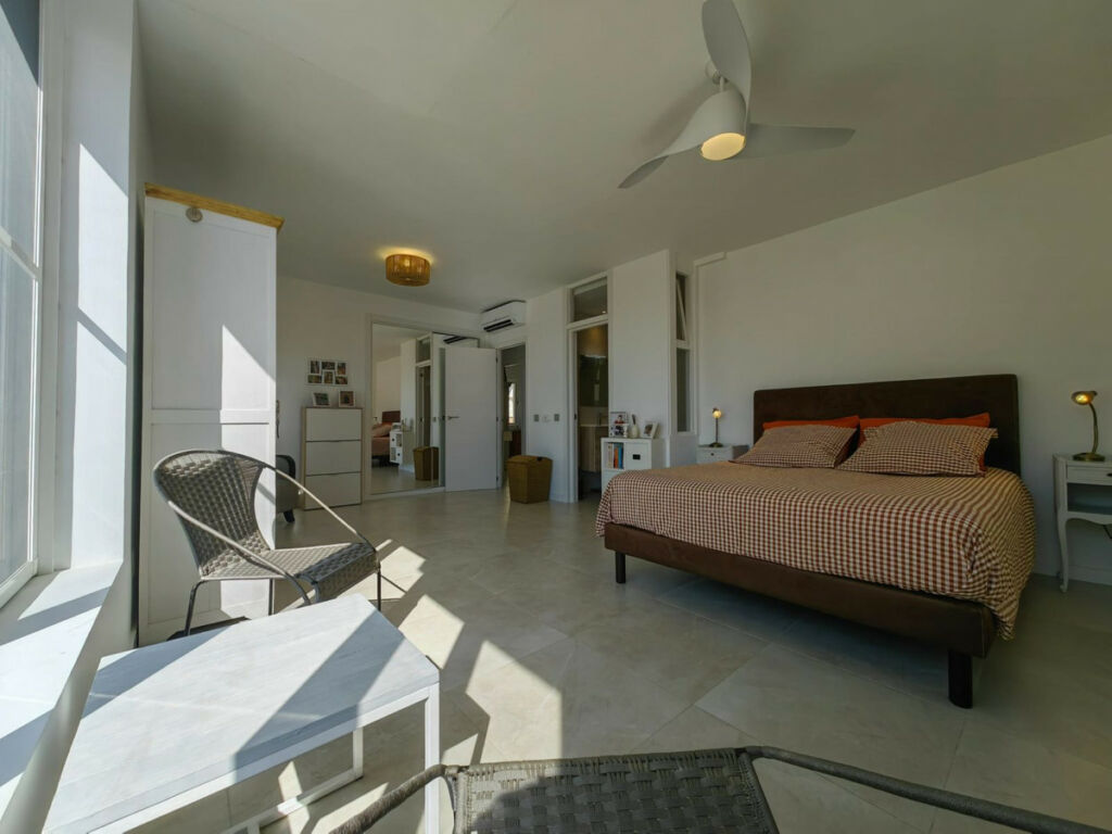 Middle Floor Apartment Estepona Málaga - image 27
