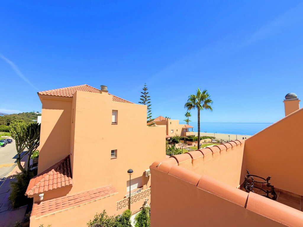 Townhouse Casares Playa Málaga - image 27