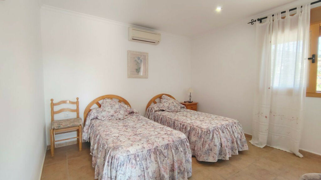 Detached Villa Calpe Alicante - image 27