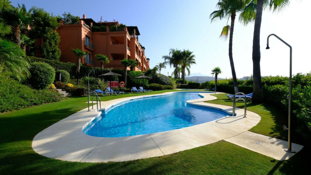 Middle Floor Apartment Los Flamingos Málaga - image 27