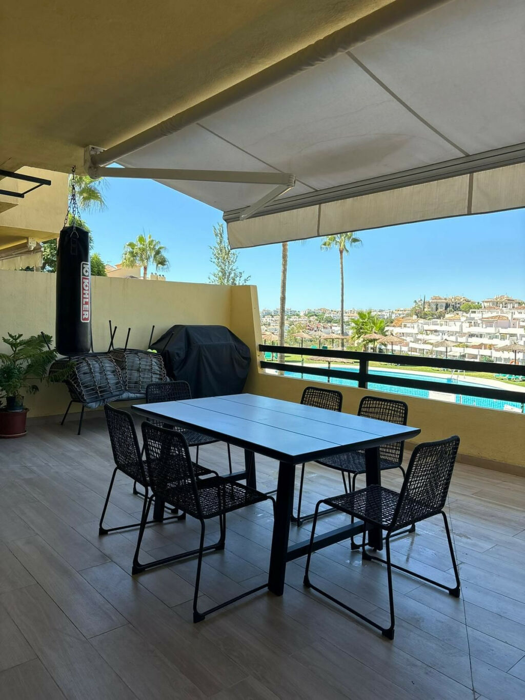 Ground Floor Apartment Estepona Málaga - image 27