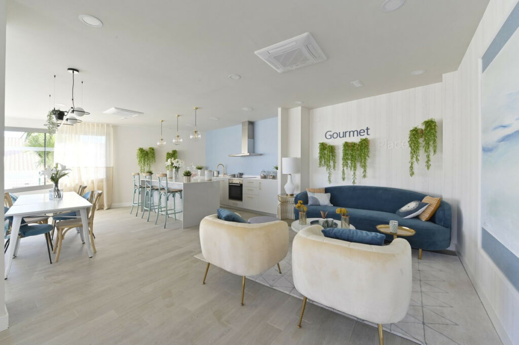 Middle Floor Apartment Benalmadena Málaga - image 26