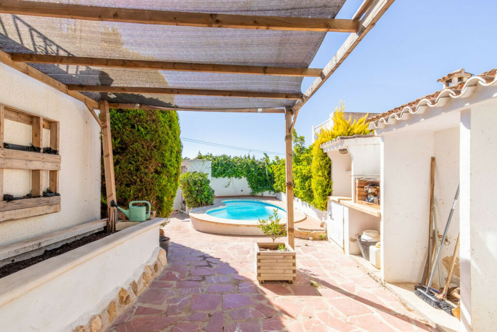 Detached Villa Moraira Alicante - image 27