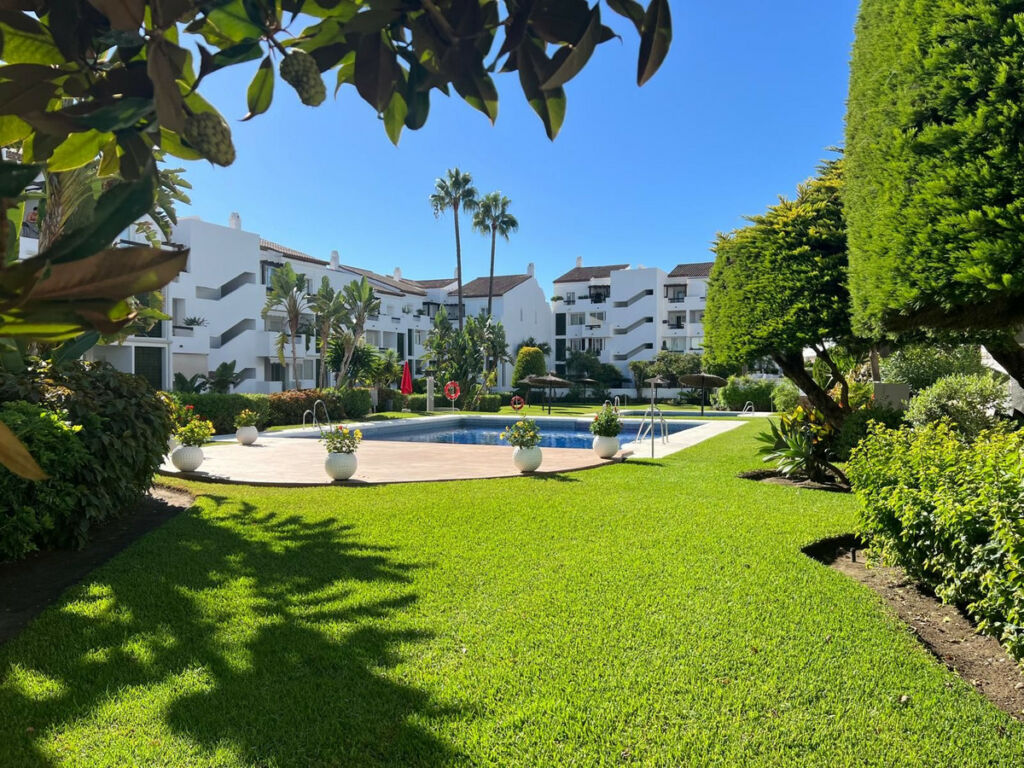 Penthouse Duplex Bel Air Málaga - image 28
