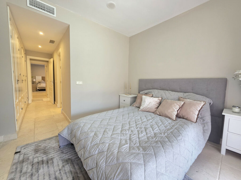 Ground Floor Apartment Estepona Málaga - image 27