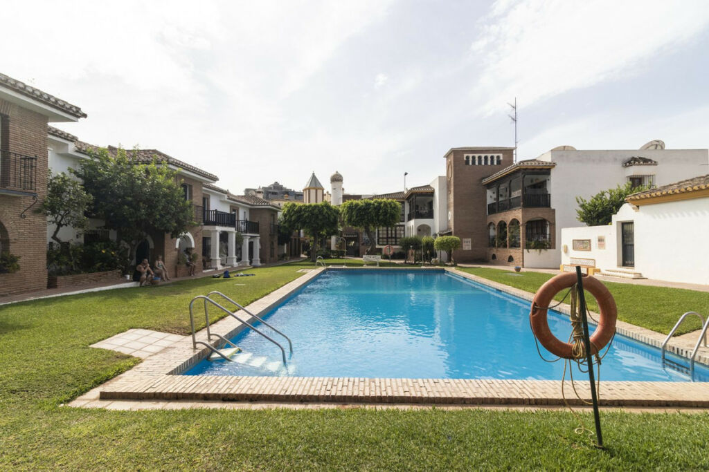 Detached Villa Fuengirola Málaga - image 27