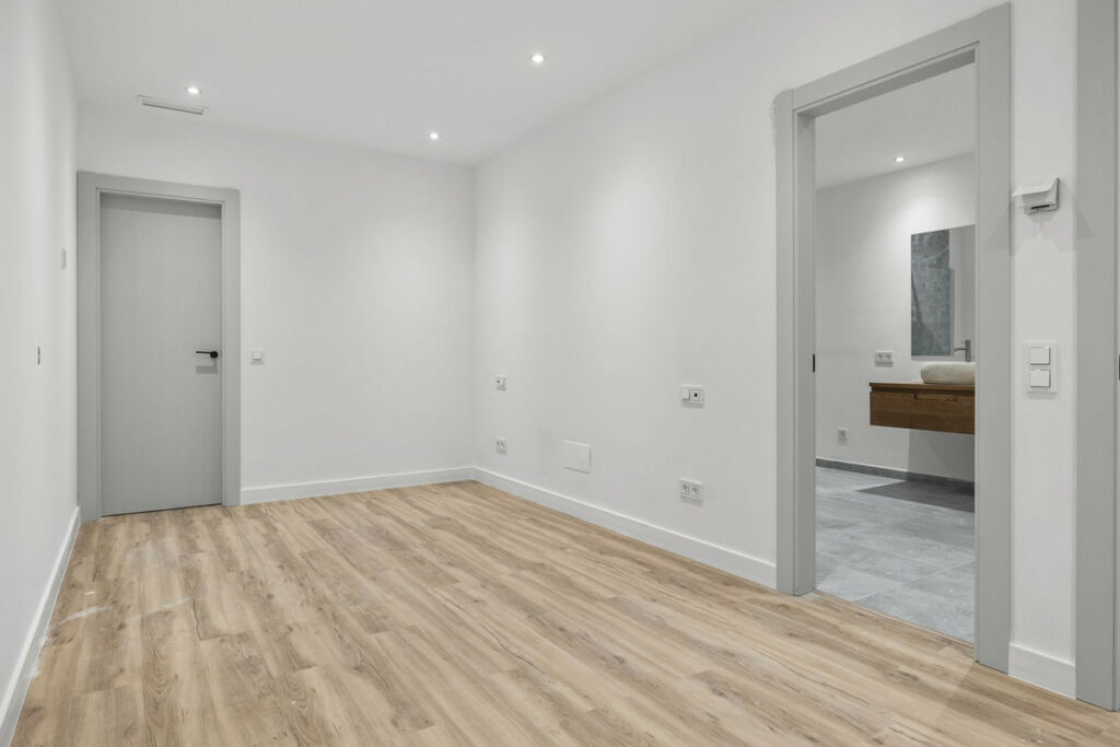 Detached Villa San Pedro de Alcántara Málaga - image 27