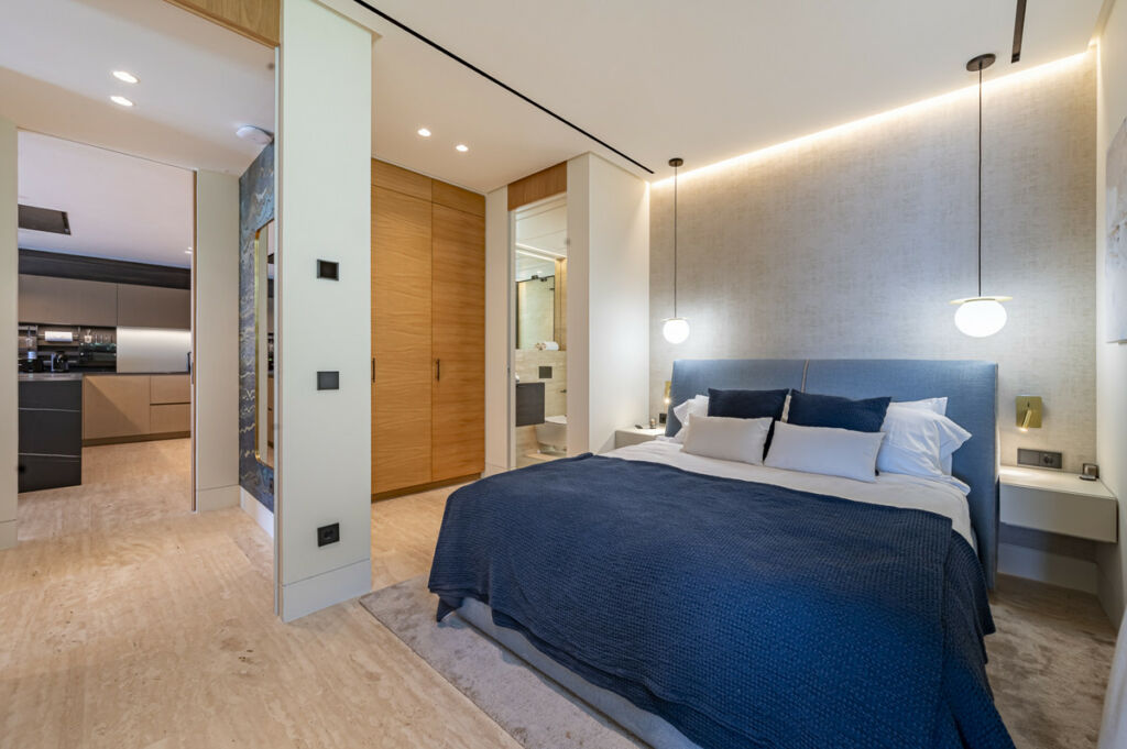 Middle Floor Apartment Estepona Málaga - image 27
