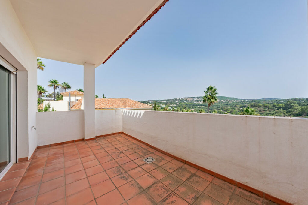 Detached Villa Sotogrande Alto Cádiz - image 27