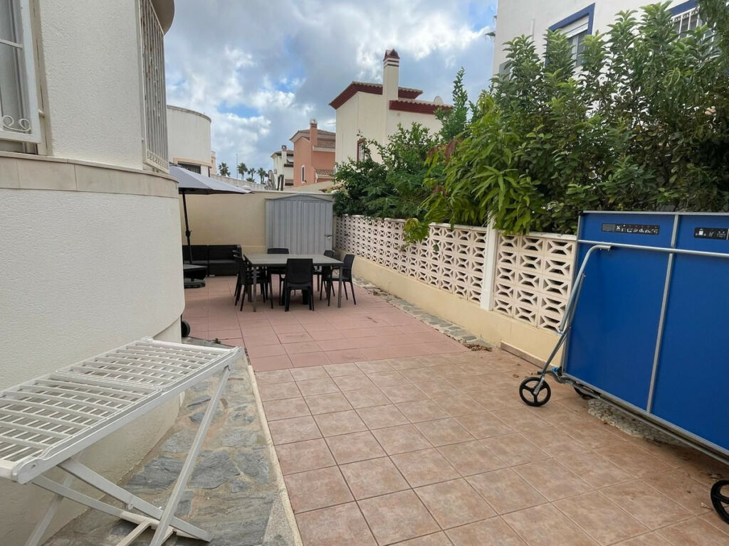 Detached Villa Playa Flamenca Alicante - image 26