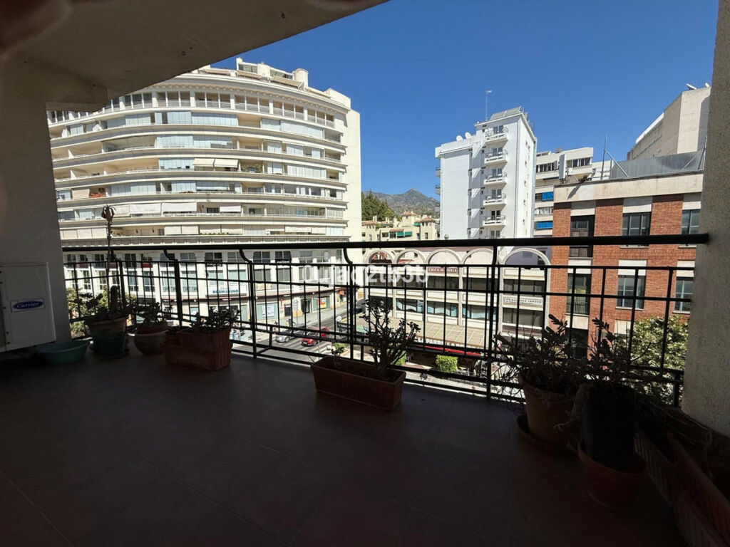Middle Floor Apartment Marbella Málaga - image 22
