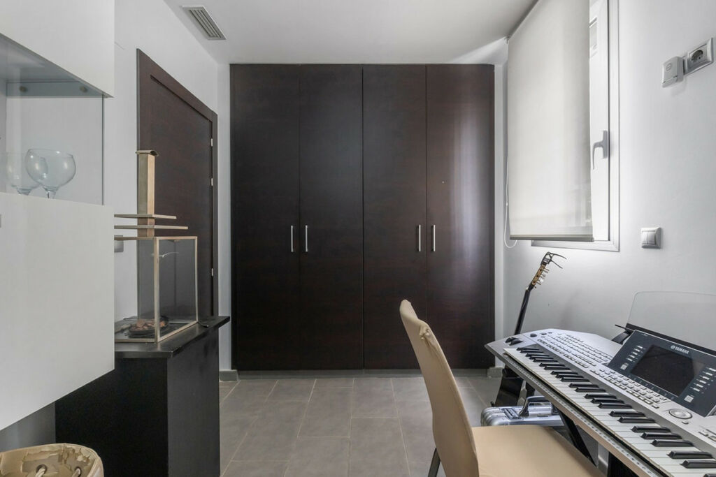 Ground Floor Apartment La Mata Alicante - image 27