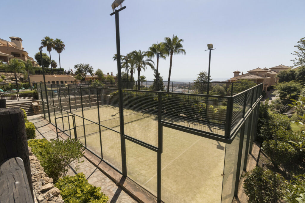Middle Floor Apartment La Mairena Málaga - image 27