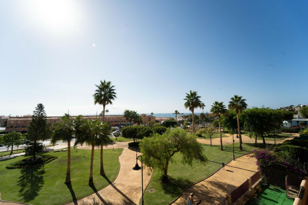 Middle Floor Apartment La Cala de Mijas Málaga - image 27