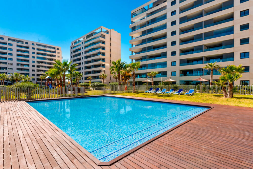 Middle Floor Apartment Punta Prima Alicante - image 28