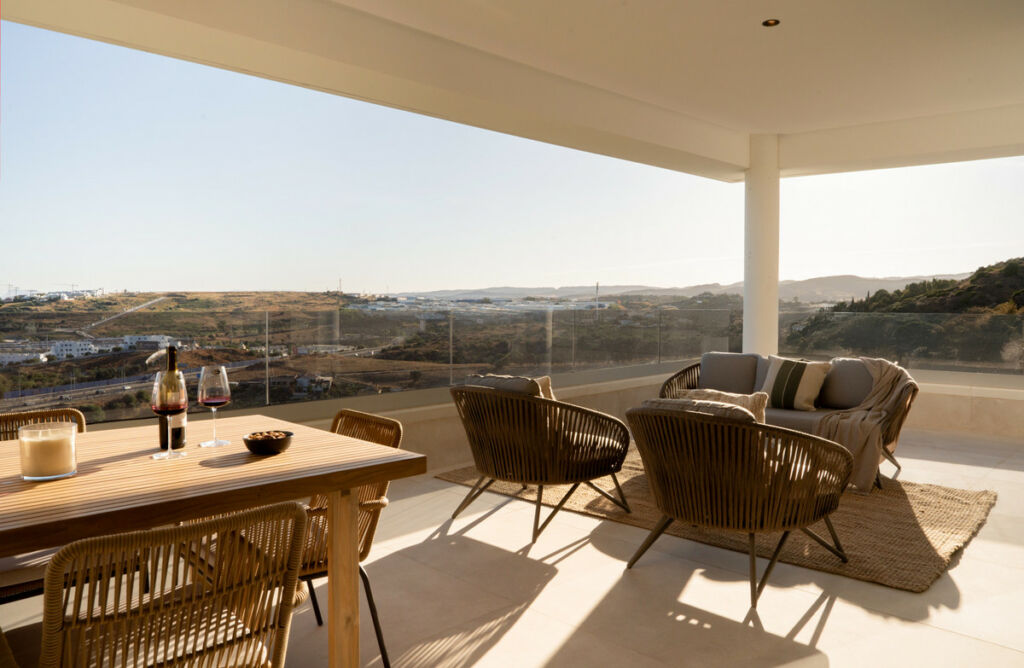 Middle Floor Apartment Estepona Málaga - image 28