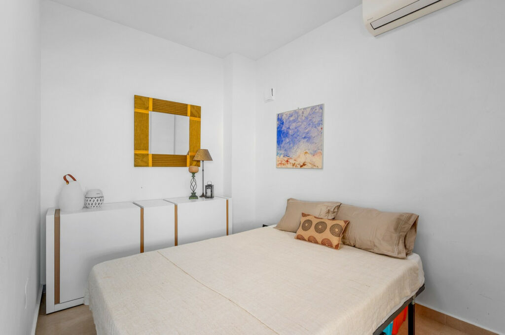 Townhouse Formentera del Segura Alicante - image 28
