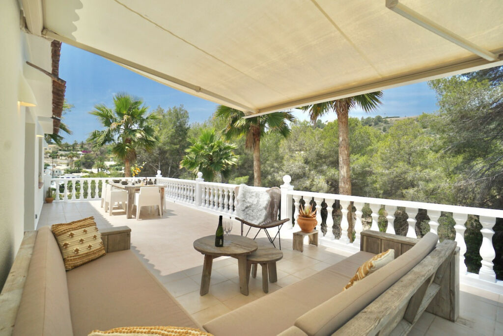 Detached Villa Montemar Alicante - image 28