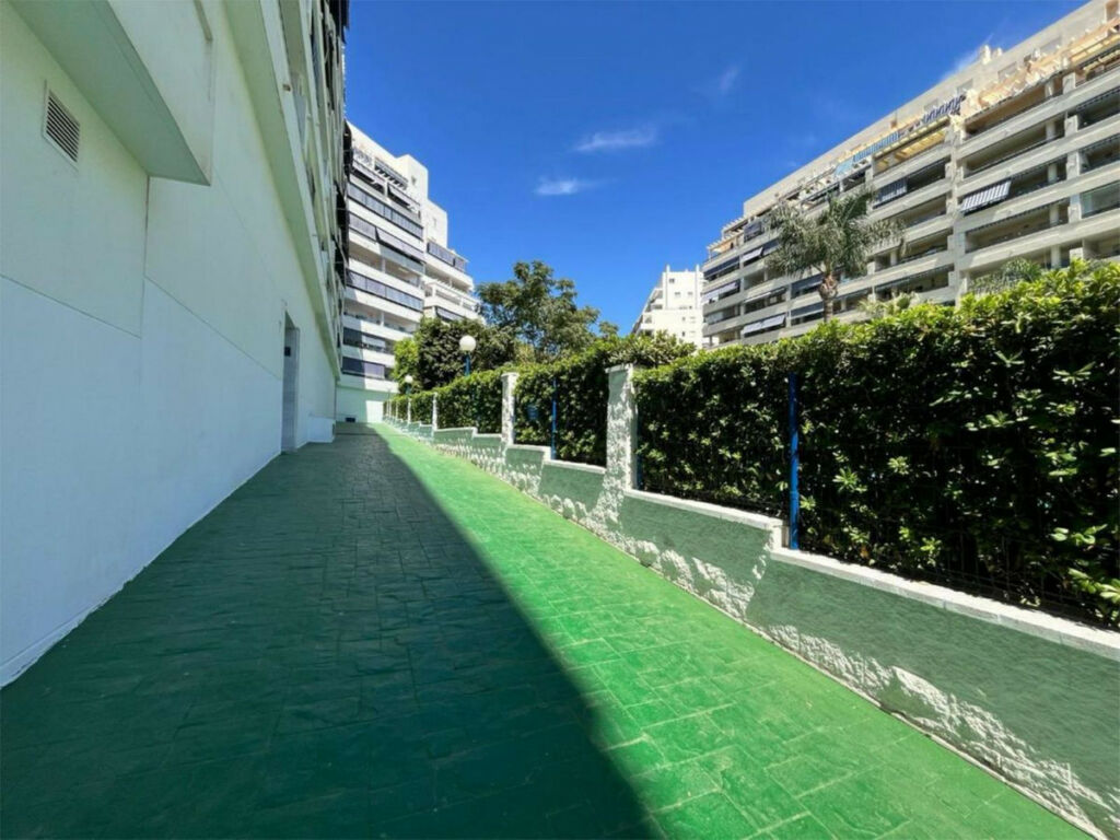 Penthouse Duplex Marbella Málaga - image 28