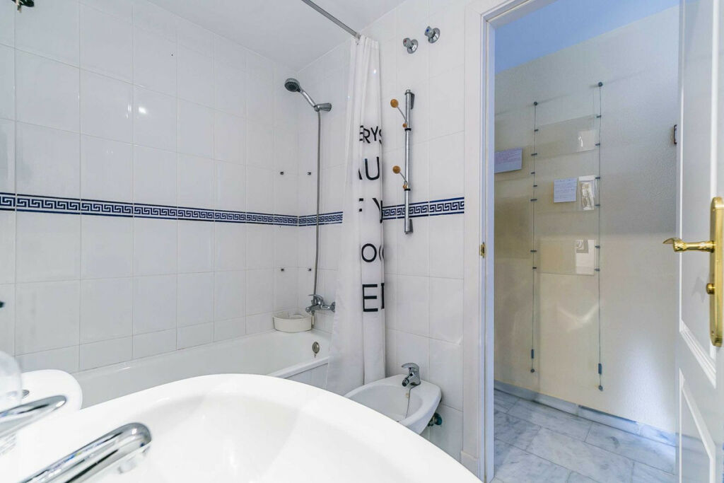 Penthouse Fuengirola Málaga - image 28