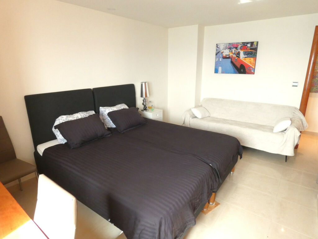 Middle Floor Apartment Torrevieja Alicante - image 28