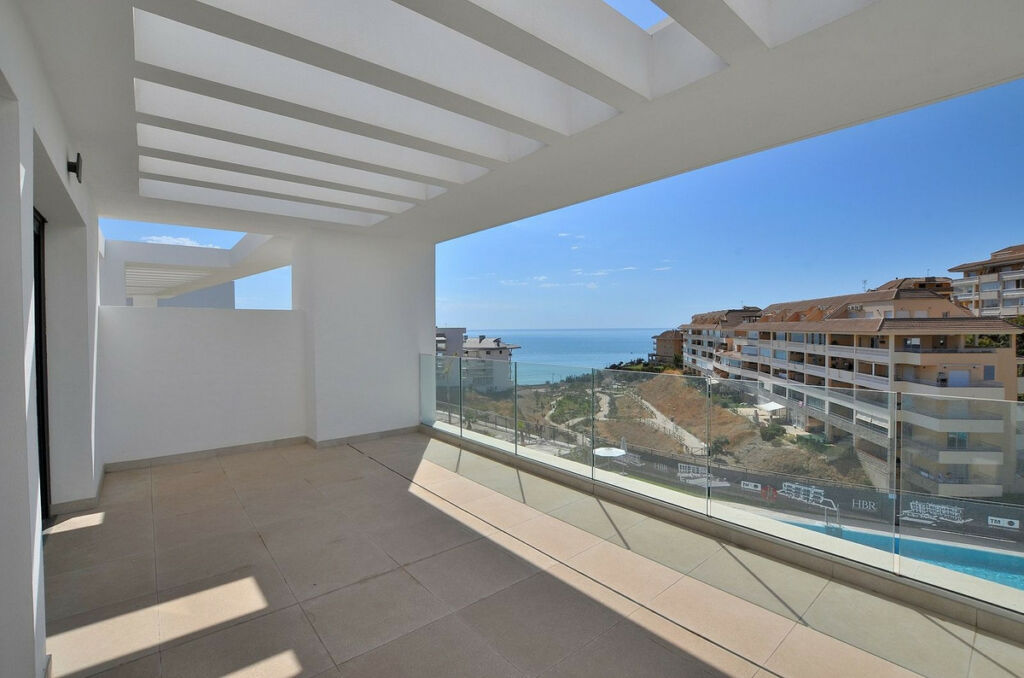 Penthouse Fuengirola Málaga - image 28