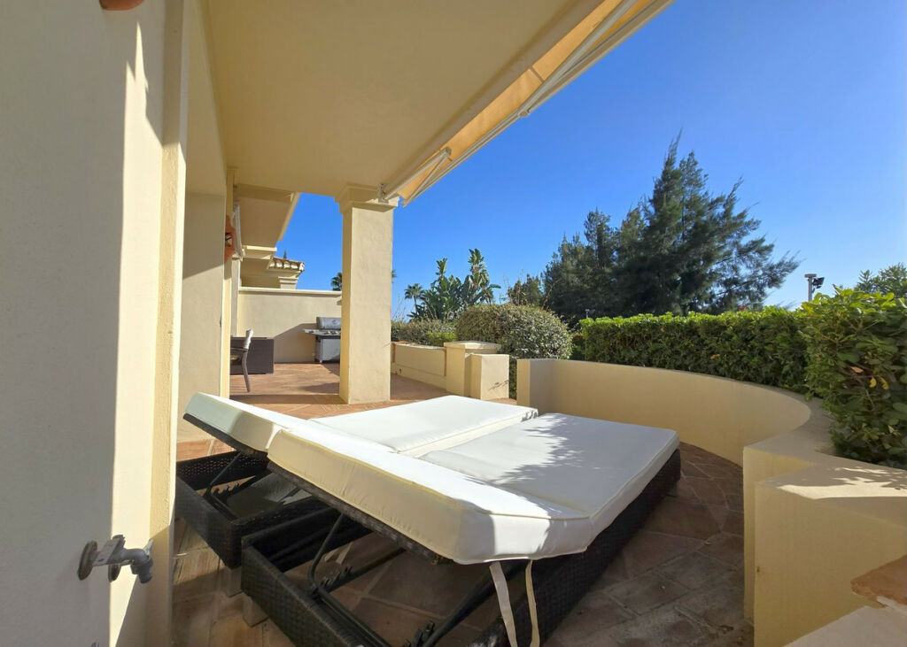 Ground Floor Apartment Benahavís Málaga - image 28