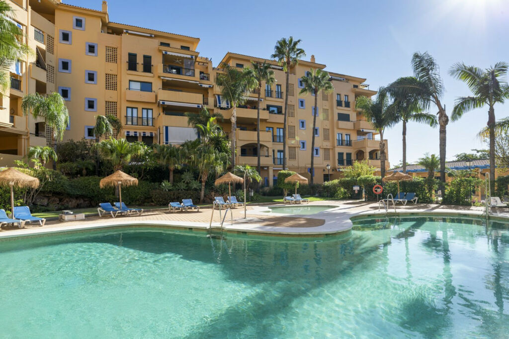 Middle Floor Apartment San Pedro de Alcántara Málaga - image 28
