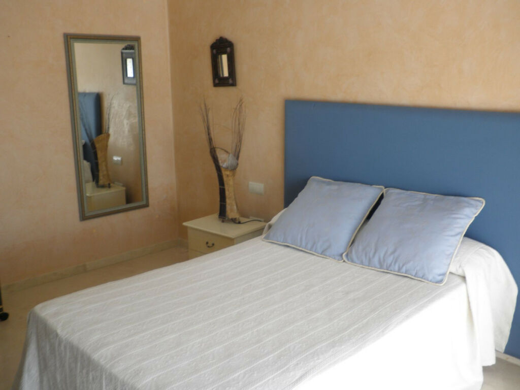 Townhouse Estepona Málaga - image 28