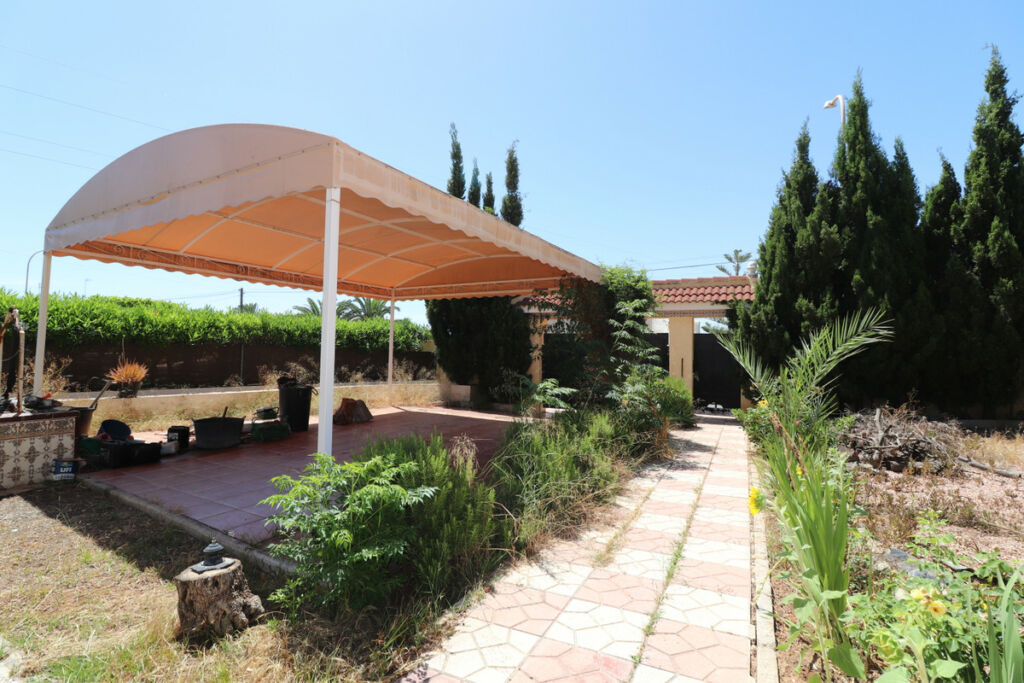 Detached Villa Ciudad Quesada Alicante - image 28