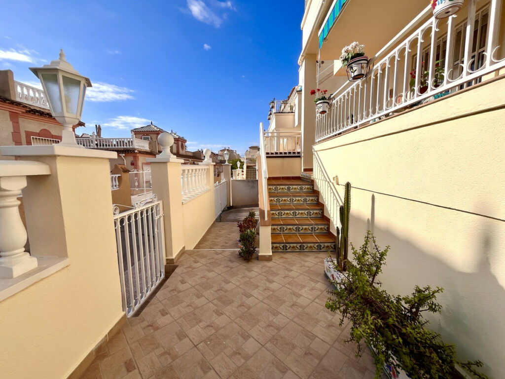 Ground Floor Apartment Playa Flamenca Alicante - image 28