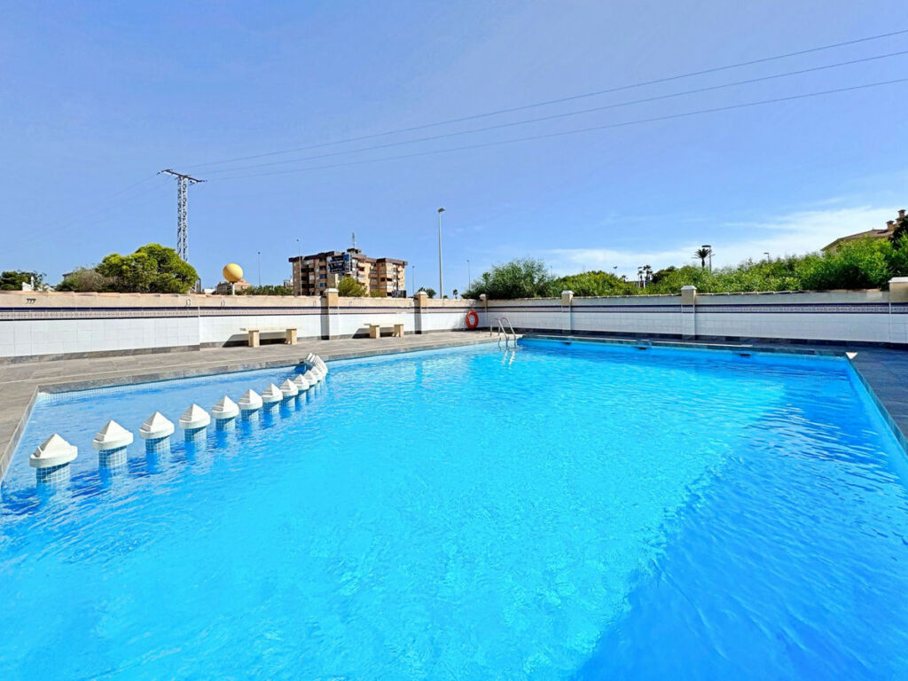 Middle Floor Apartment La Zenia Alicante - image 28