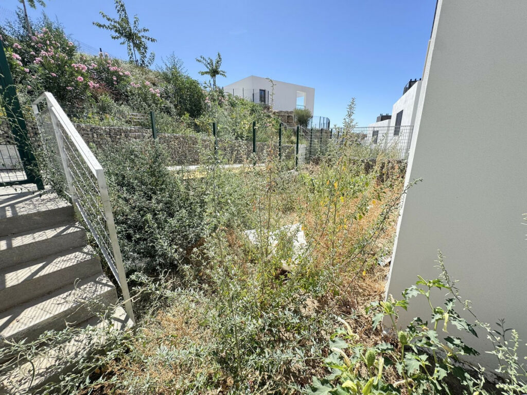 Semi-Detached House Riviera del Sol Málaga - image 28