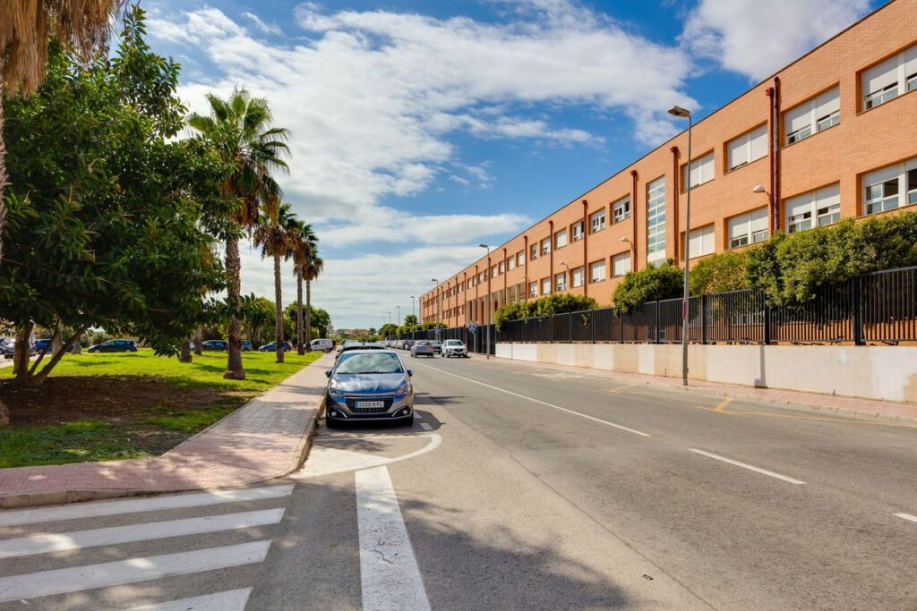 Ground Floor Apartment Torrevieja Alicante - image 28