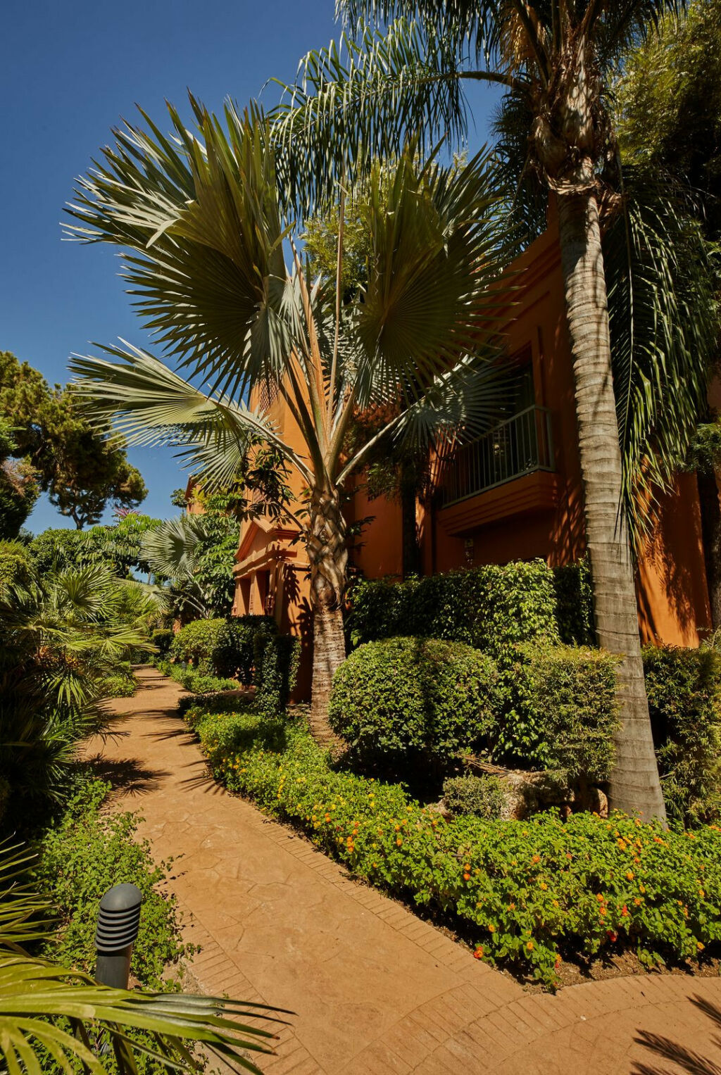 Middle Floor Apartment El Paraiso Málaga - image 28
