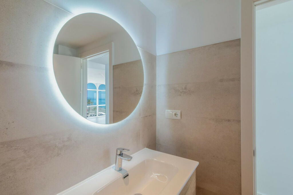 Penthouse Estepona Málaga - image 28