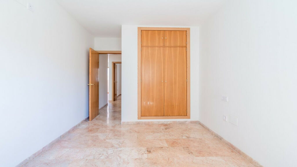 Middle Floor Apartment Fuengirola Málaga - image 28