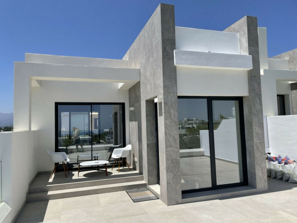 Semi-Detached House Cabopino Málaga - image 28