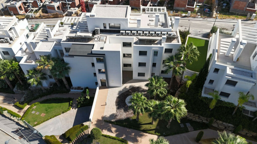 Ground Floor Apartment Estepona Málaga - image 28