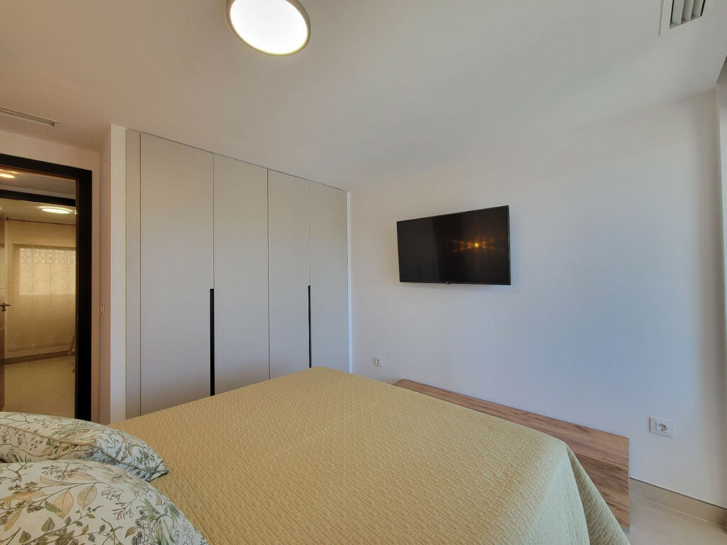 Middle Floor Apartment Calpe Alicante - image 28