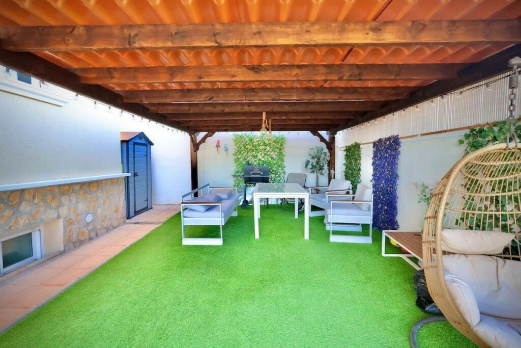 Detached Villa San Miguel de Salinas Alicante - image 28