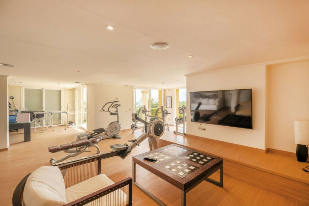 Detached Villa Elviria Málaga - image 28