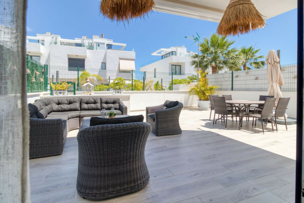 Townhouse Fuengirola Málaga - image 29
