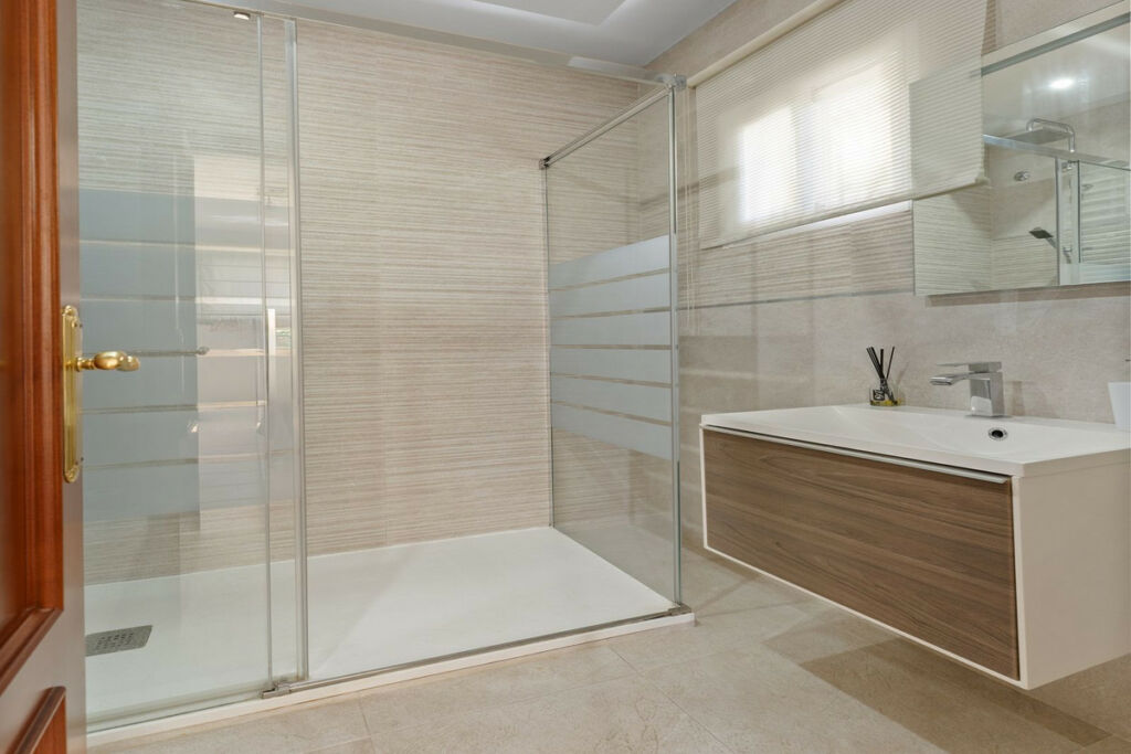 Detached Villa Coín Málaga - image 28