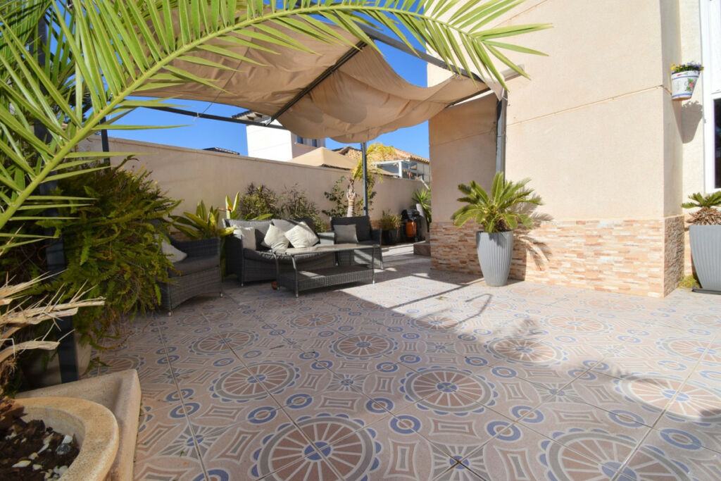Detached Villa Playa Flamenca Alicante - image 28