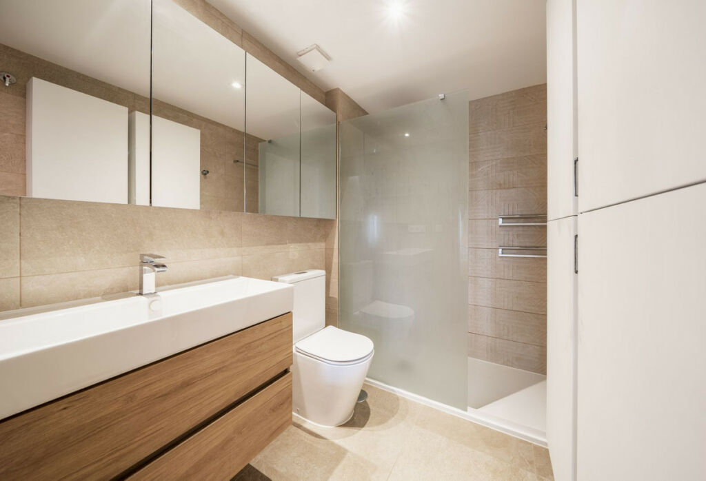 Middle Floor Apartment Estepona Málaga - image 28